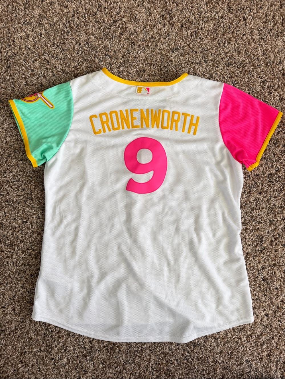 Nike City Connect Women’s Padres Cronenworth Jersey size XL NWOT Mint Green/Pink